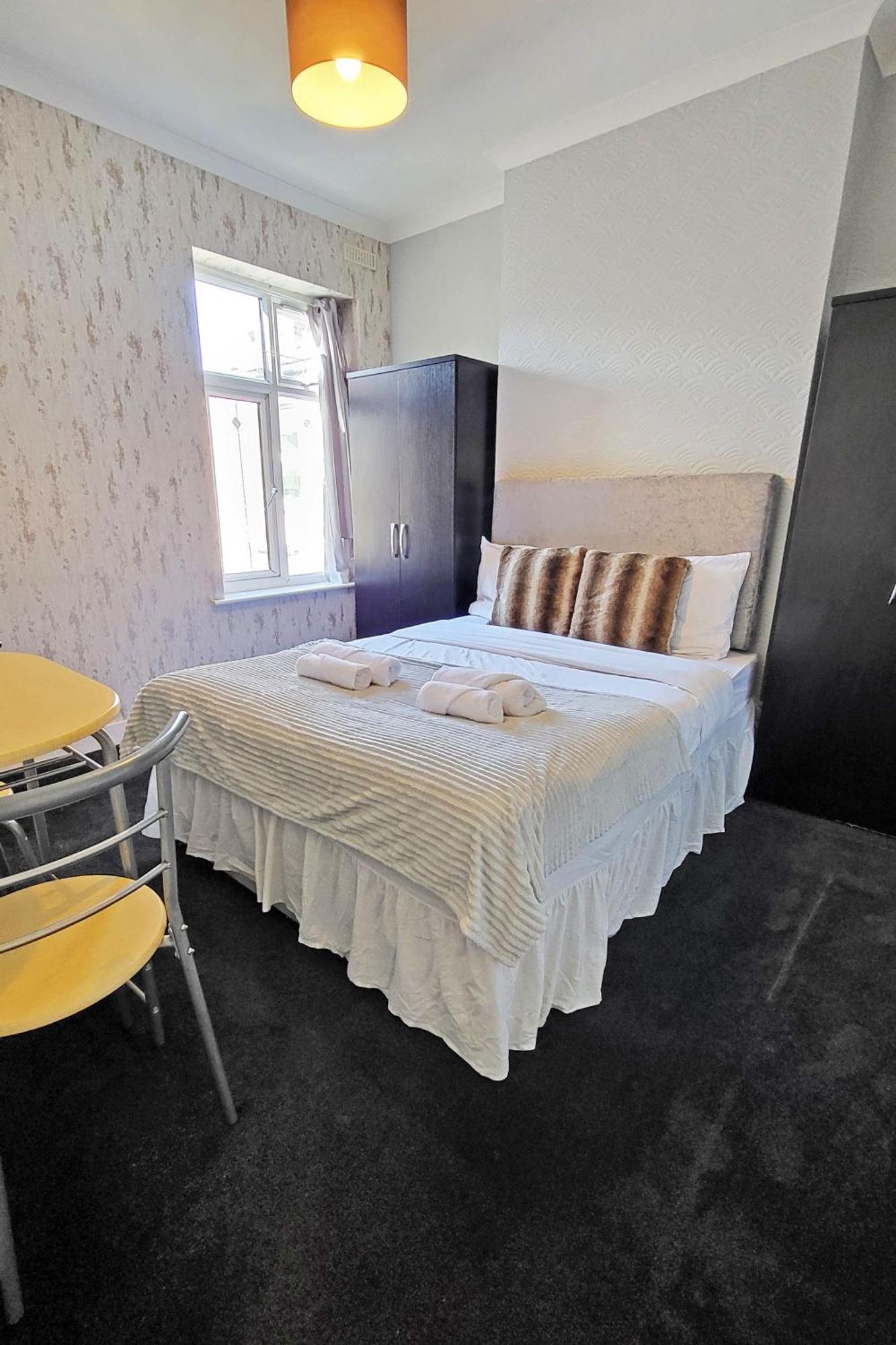 Spacious Room Londyn Zewnętrze zdjęcie